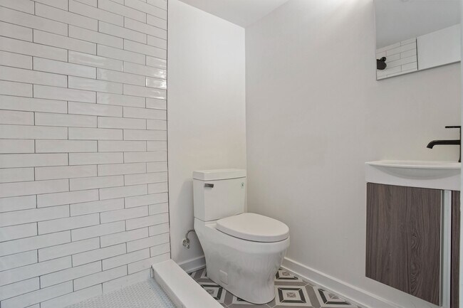 Photo - 1820 N 18th St Unit B