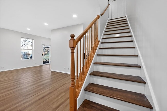 Photo - 708 Meadowridge Dr