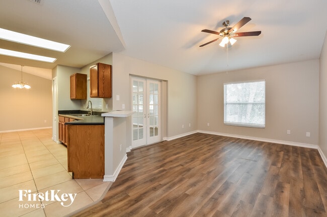 Photo - 1066 Ireland Dr