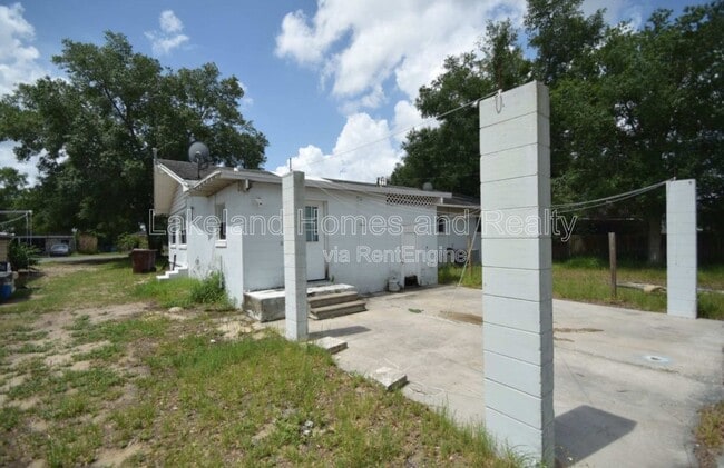Photo - 307 Steedly Ave