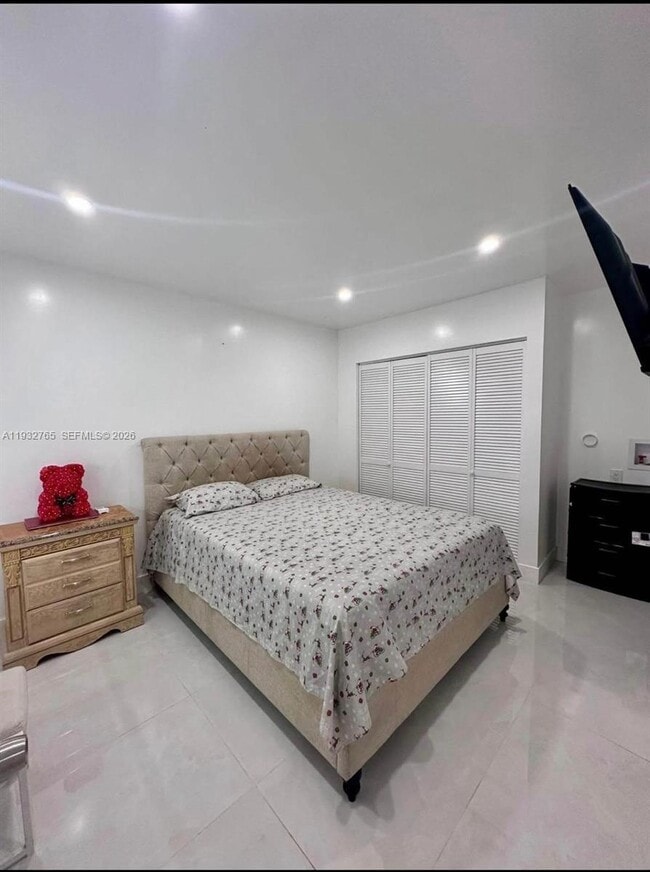 Photo - 1023 NW 3rd Ave Unit 0