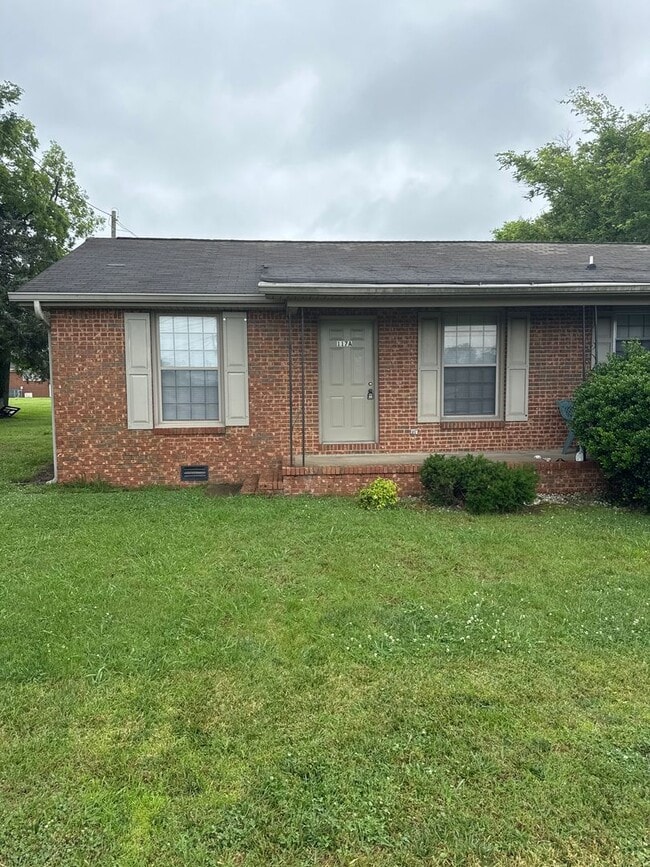 Photo - Charming 2-Bedroom Brick Duplex with Spacious Yard in Lebanon