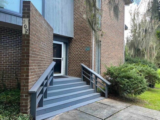 Photo - 836 Wraggs Ferry Rd Condo