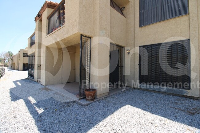 Photo - 8331 N 21st Dr House