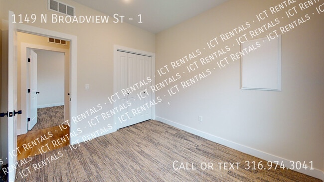 Photo - 1149 N Broadview St