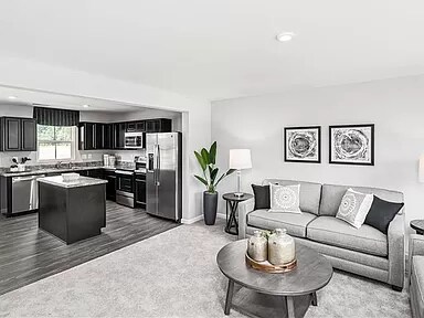 Photo - 2147 Cross Country Rd