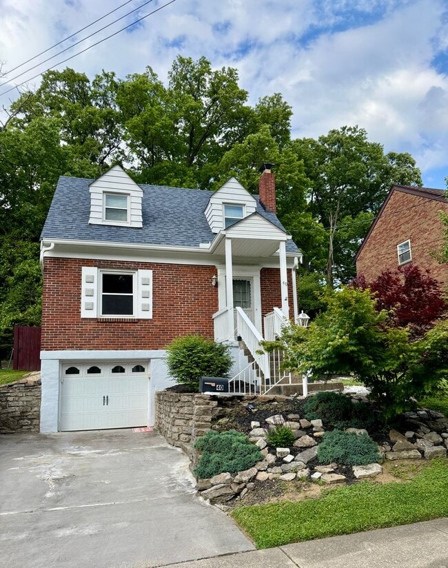 Available Now! 2-bed home in Ft. Thomas with lots to offer! - Available Now! 2-bed home in Ft. Thomas with lots to offer!