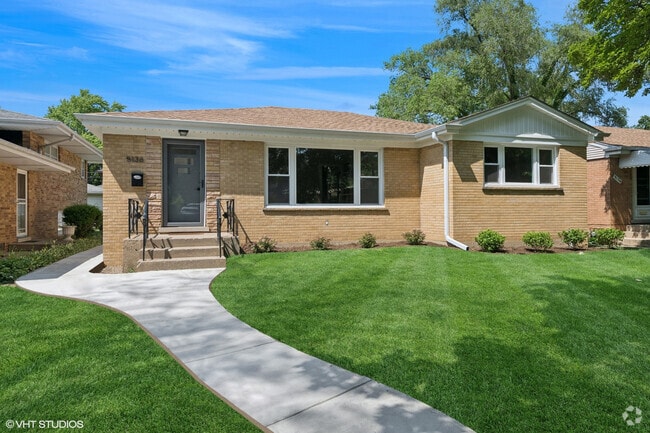 Building Photo - 5136 Coyle Ave Rental