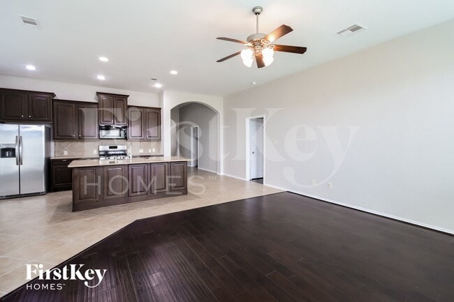 Photo - 26122 Serenity Oaks Dr