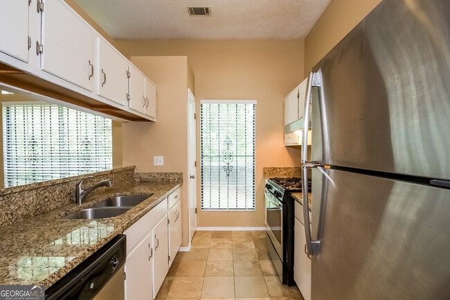 Photo - 6350 Laurel Post Dr