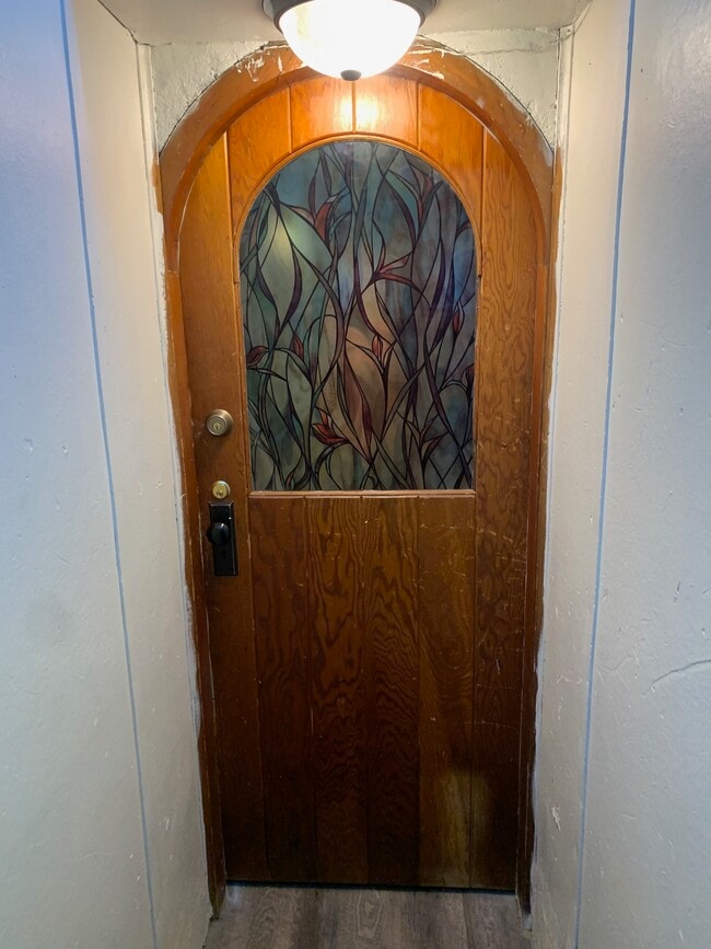 Front Door - 709 Farlow Ave Unit 709 Farlow Ave Downstairs