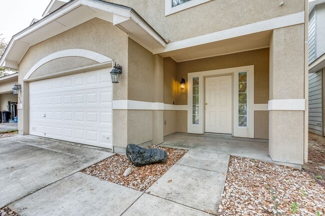 Photo - BEAUTIFUL 3-BEDROOM HOME NEAR MEDICAL CENTER