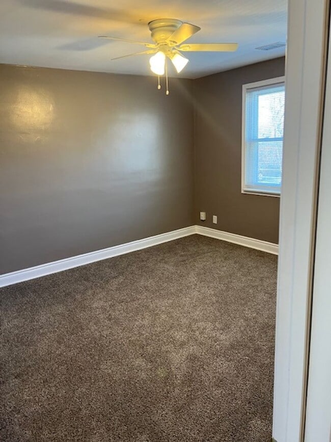 Photo - 3 Bedroom Home with Basement and yard