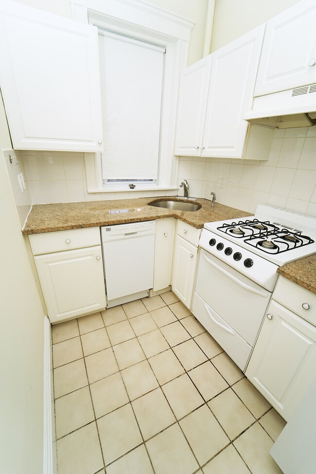 Photo - 317 Allston St