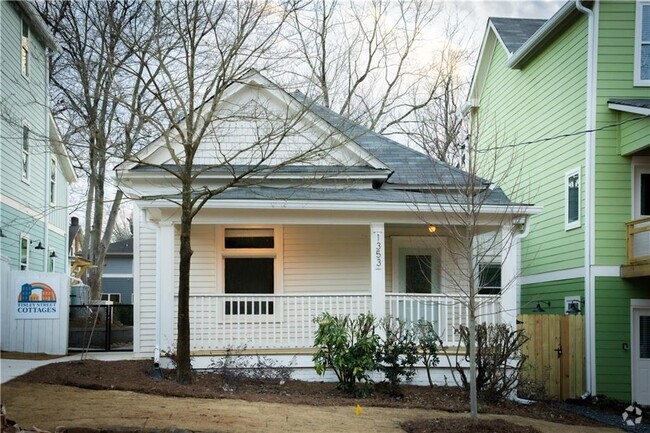 Building Photo - 1353 Finley St NE Rental
