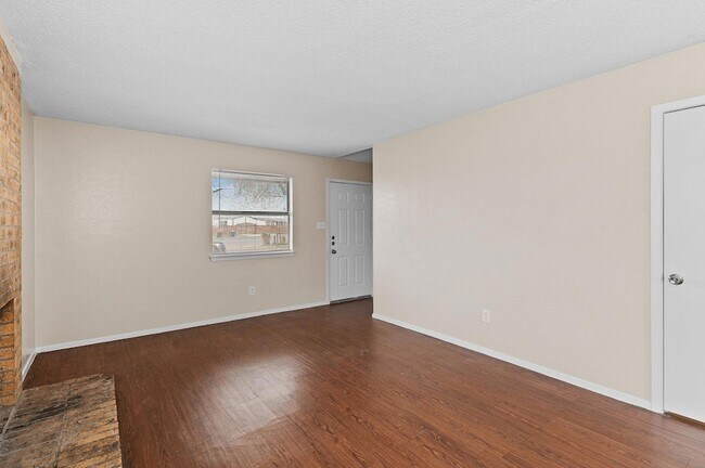 Photo - 8412 Garcreek Cir Unit D