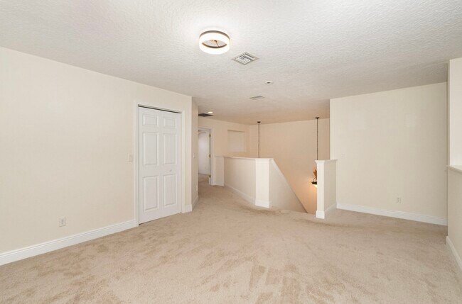 Photo - 8410 Maria Ct