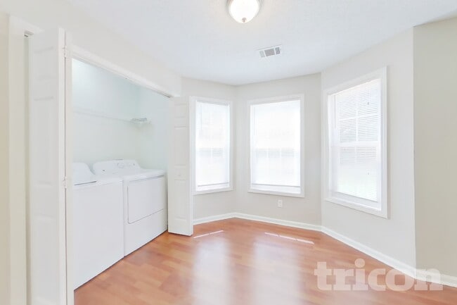 Photo - 1303 N Hampton Dr