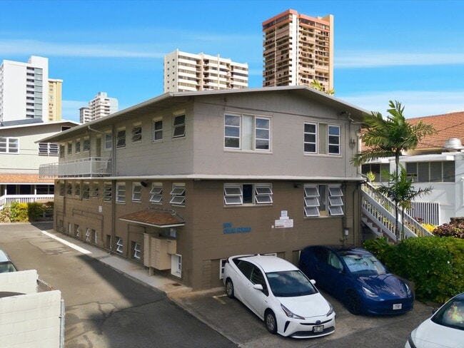 Building Photo - Central Makiki Two Bedroom Rental Unit 302A