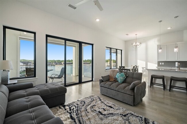 Building Photo - 199 Waterpoint Court Unit 405