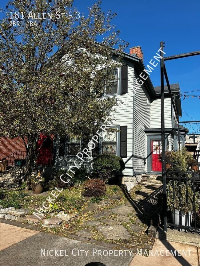 Building Photo - 181 Allen St Unit 3