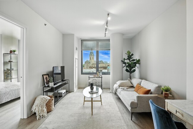 Photo - 751 N Aberdeen St