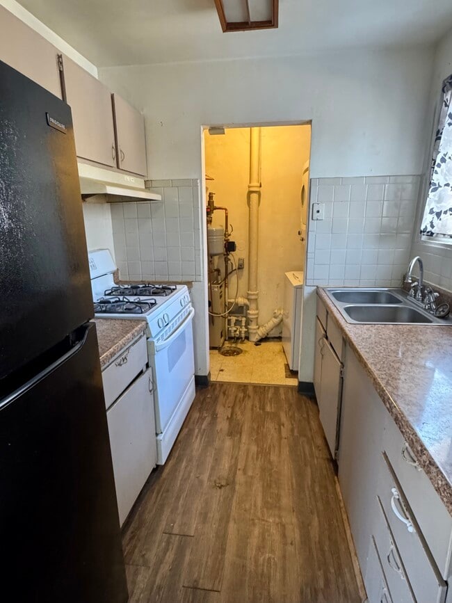 Photo - 902 39th Street Ct