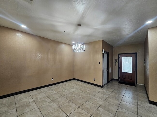 Photo - 13922 Somersworth Dr