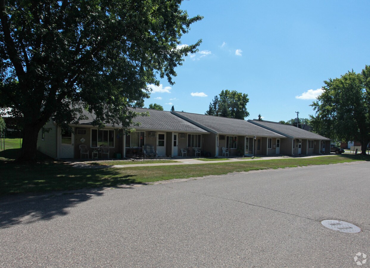 Photo - Prairie View Apartments