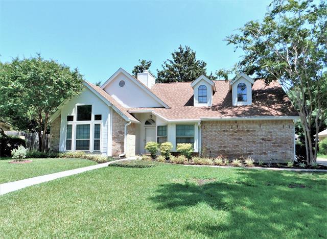 Photo - 1539 Pickwick Ln