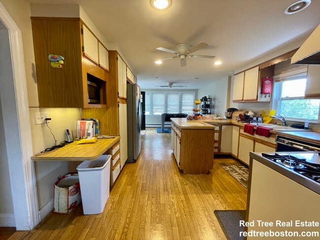 Photo - 83 Lexington St