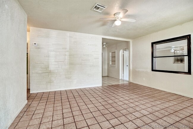 Photo - 1318 NW 11th Pl