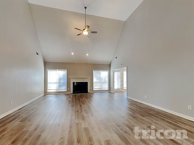 Photo - 8018 Christian Ct