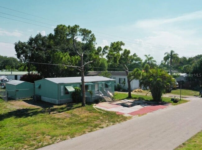 Building Photo - 1281 Richmond Ave