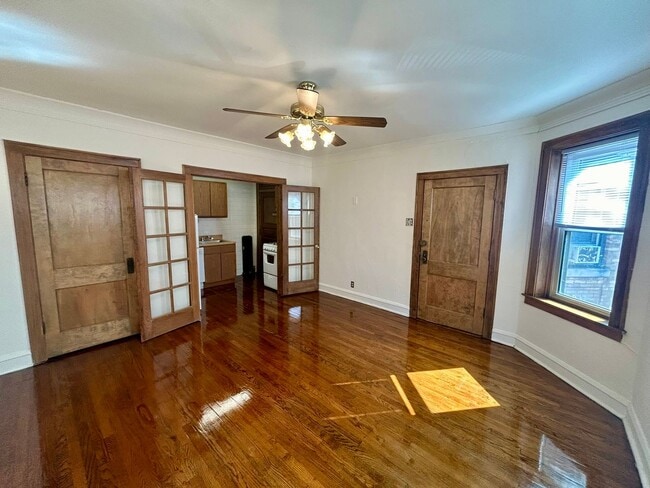 Photo - 2339 N. Geneva