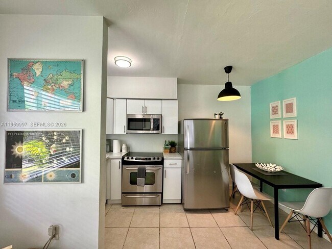 Photo - 1130 NE 81st St Unidad 4