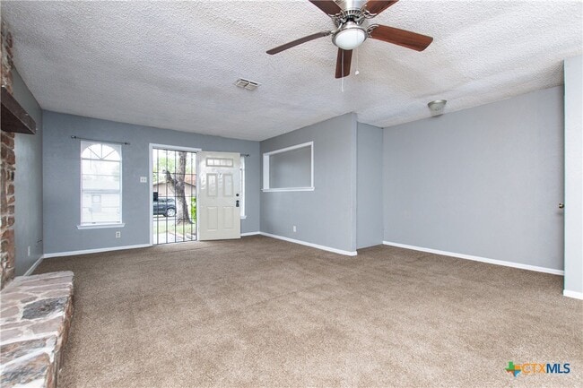 Building Photo - 1520 McCarthy Ave Rental
