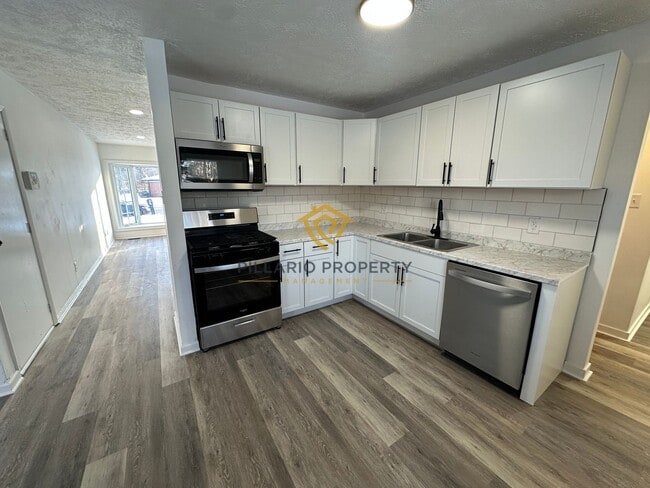 Photo - Spacious & Updated 4BR/2BA Home Near Holliday Park — Move-In Ready!