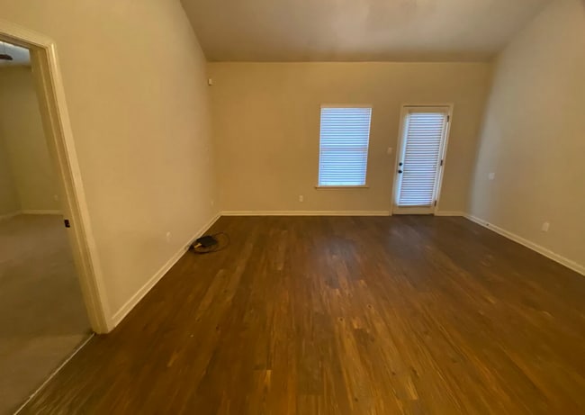 Photo - 4 BD/4.5 BA