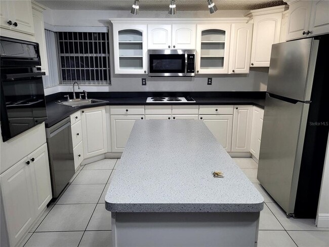 Photo - 10803 N Armenia Ave