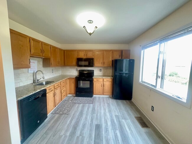 Photo - 489 Wolcott St Unit APT 82