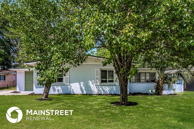 Building Photo - 4585 Palmer Ave