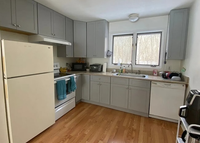 32 Salem Pl