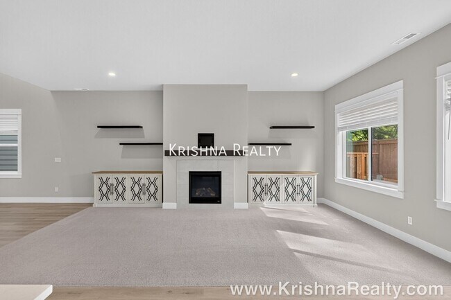 Photo - 15676 NW Raywood Ln