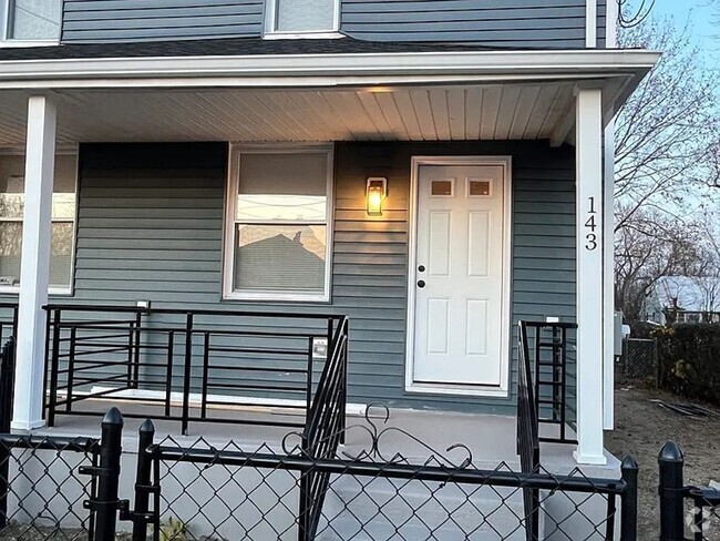Building Photo - Everything is new and MOVE IN ready Rental