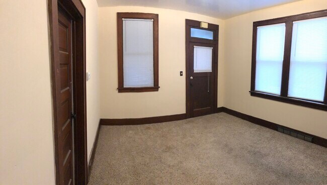 Main Room - 4108 S 10th St