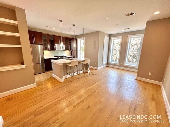 Photo - 444 M St NW Unit #3