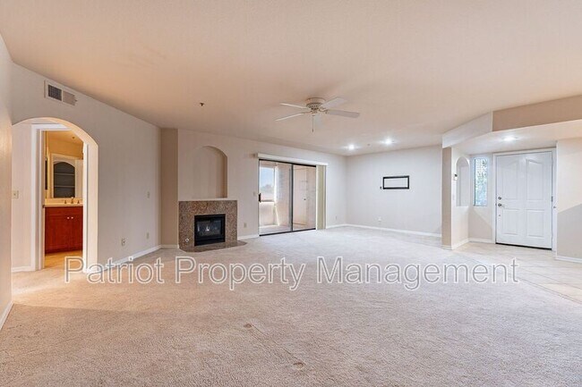 Photo - 5104 N 32nd St Unit #337