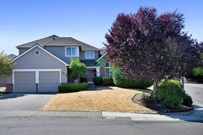 Building Photo - 4 BED & 2.5 BATH FOR RENT Rental