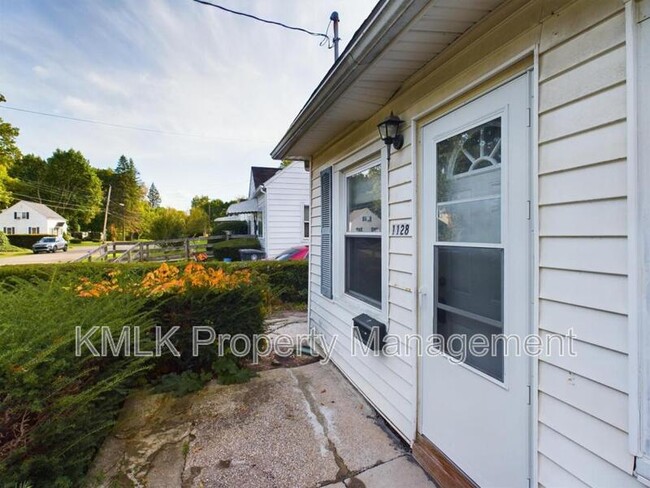 Photo - 1128 Cordova Ave